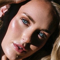 Эбби О’Нилл Голая