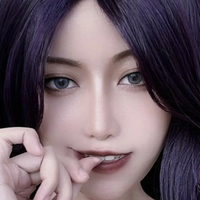 Айн Гуен Голая