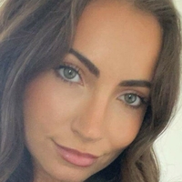 Аланна Луиза Голая