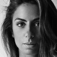 Элиен Тина Голая