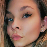 Алиса Лиссару Голая