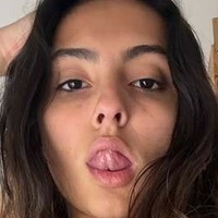 Амелия Хьюз Голая