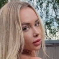 Анджелина Энгель Голая