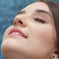 Анина Басс Голая