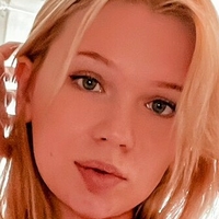 Анна Гомес Голая