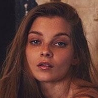 Анна Райс Голая