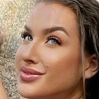Ариэлла Эдер Голая