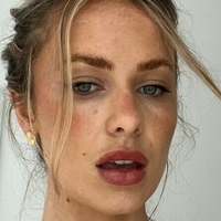 Эшлинг Лоргер Голая