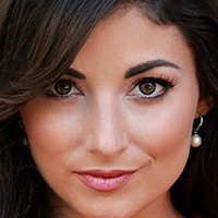 Эштон Ли Голая