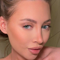 аксаклоксиисе Голая