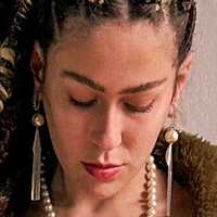 Айшамадсон Голая