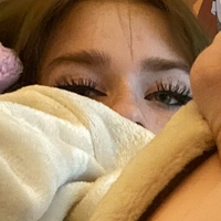 Бейбидоллфоун Голая