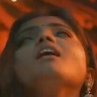 Бхарти Джа Голая