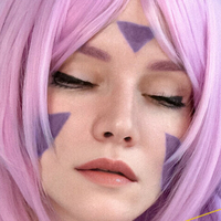 Блосмер Голая