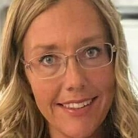 бра и застежки Голая