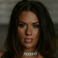 Бриджетт Бэйбидолл Райли Голая