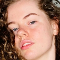 Браун Мен и Уайт Вумен Голая