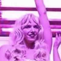 Чарити Иден / Имитация Тейлор Свифт Голая