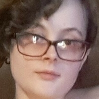 кримсонсфрипейдж Голая