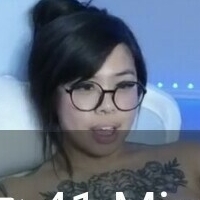 Доллфейс Голая