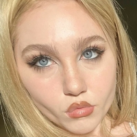 Элла Андерсон Голая