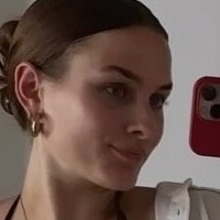 Эмилия Питер Голая