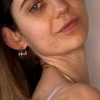 Эмили Грейси Голая