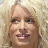 Эмма Ботон Голая