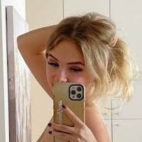 эсвитти Голая