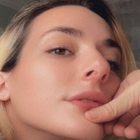 Фэирилфангс Голая