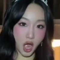 Грейс Чжан Голая