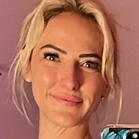 Хайди-Джо-Фит Голая