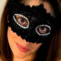 Хотваиф Нилли Голая