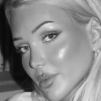 Иса Остлинг Голая