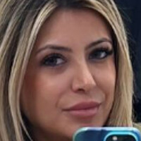 Джасвин Санга Голая