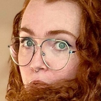 Джунипер Энн Голая