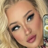 Карадхарт Голая