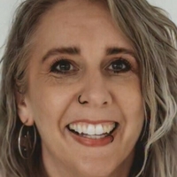 глубоко в жизни Голая