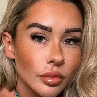 лейсмонтгомери Голая