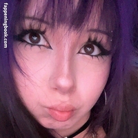 Лейнпвс Голая