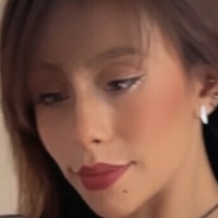 Лау Полетт Голая