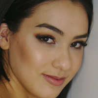Леа Уайлд Голая