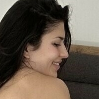 Леони Линднер Голая