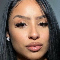 Лесли Даяна Голая