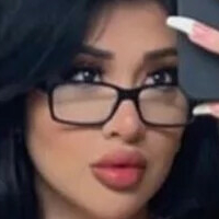 Лили Хартс Деснуда Голая