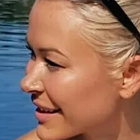 Линда Ленгл Голая