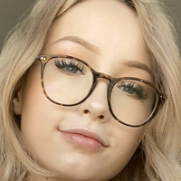 Литтл Бэй Голая