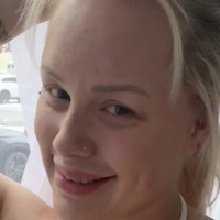 Лоттеекс Голая