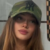 Луиза Лэйнг Голая