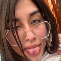 Лавли Мэгги Голая